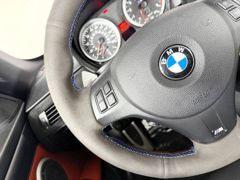 2011 BMW M3