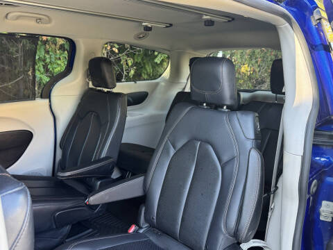 2019 Chrysler Pacifica Touring L