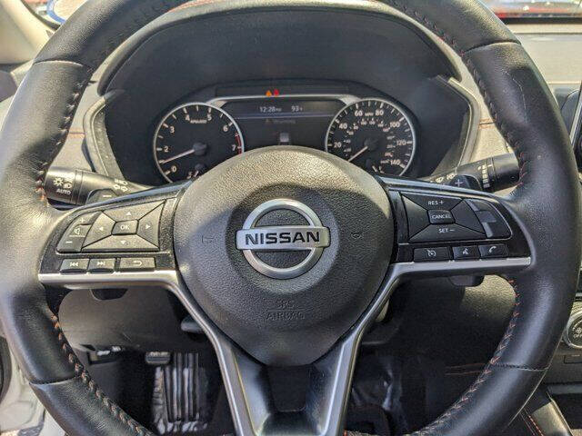 2019 Nissan Altima 25