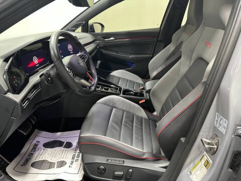 2024 Volkswagen Golf GTI SE