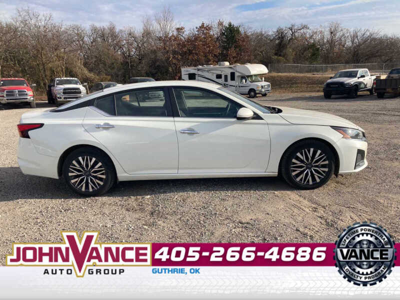 2023 Nissan Altima 2.5 SV