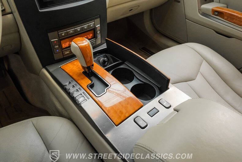 2005 Cadillac XLR