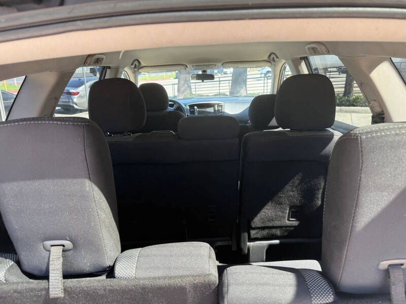 2020 Nissan Pathfinder S