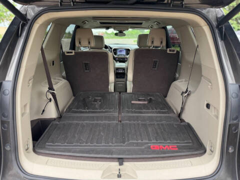 2019 GMC Acadia Denali