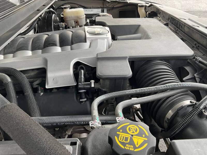 2017 Cadillac Escalade ESV Premium Luxury