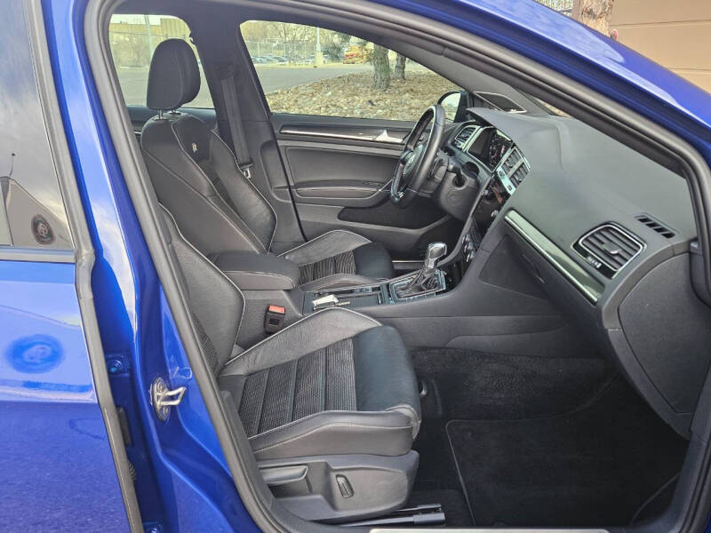 2019 Volkswagen Golf R 4Motion