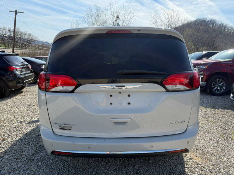 2017 Chrysler Pacifica Limited