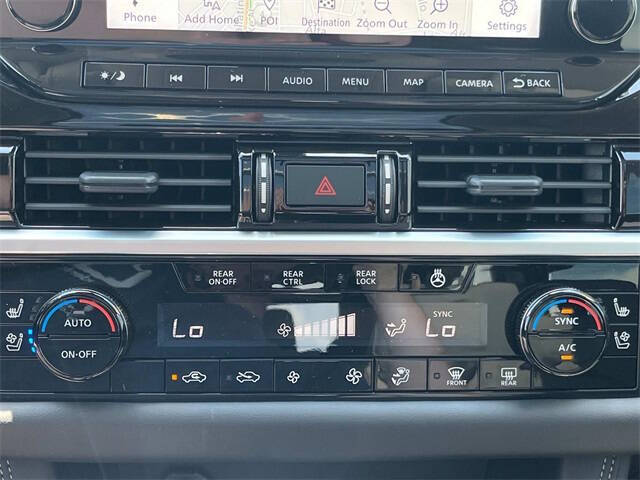 2025 Nissan Pathfinder Platinum