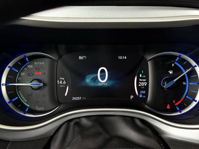 2018 Chrysler Pacifica Hybrid Touring Plus