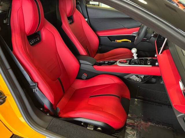 2025 Lotus Emira 19