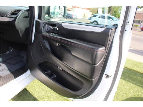 2014 Dodge Grand Caravan R/T