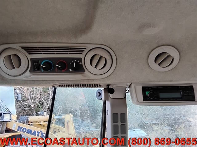 2019 John Deere 5115M