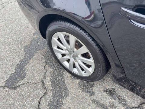 2010 Audi A4 2.0T quattro Premium Plus