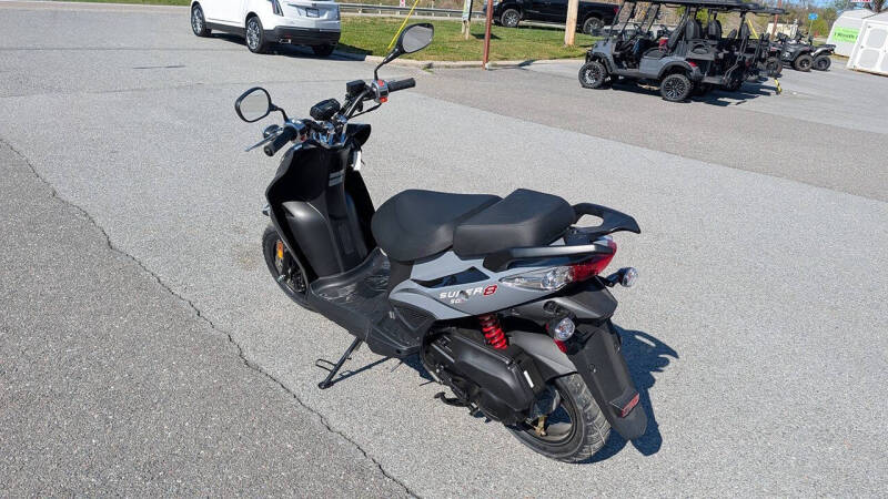 2025 Kymco Super 8 50X
