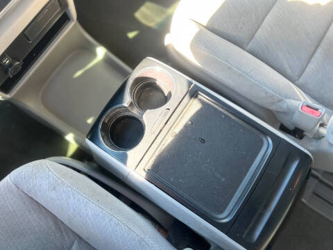 2017 Toyota Sienna LE 8-Passenger