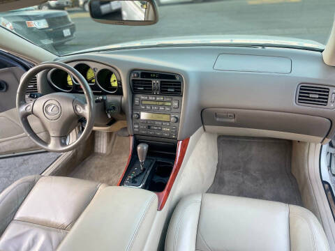 2003 Lexus GS 300