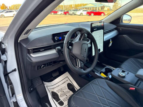 2023 Ford Mustang Mach-E California Route 1