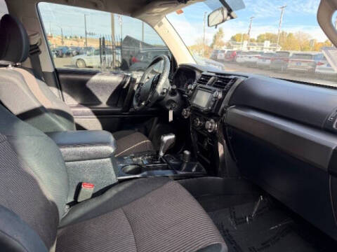 2017 Toyota 4Runner SR5