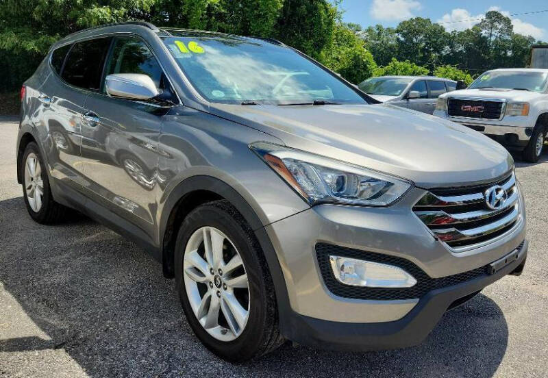 Hyundai Santa Fe's photo