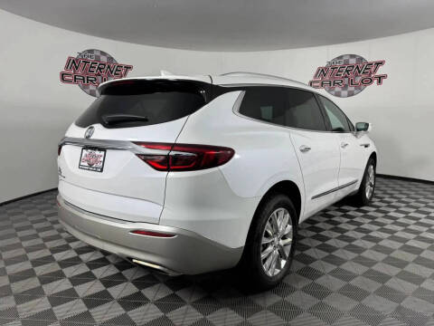 2020 Buick Enclave Essence