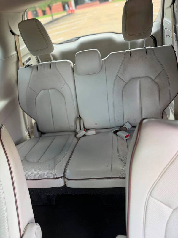 2017 Chrysler Pacifica Limited