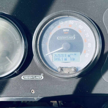 2006 Freightliner MT55 Chassis