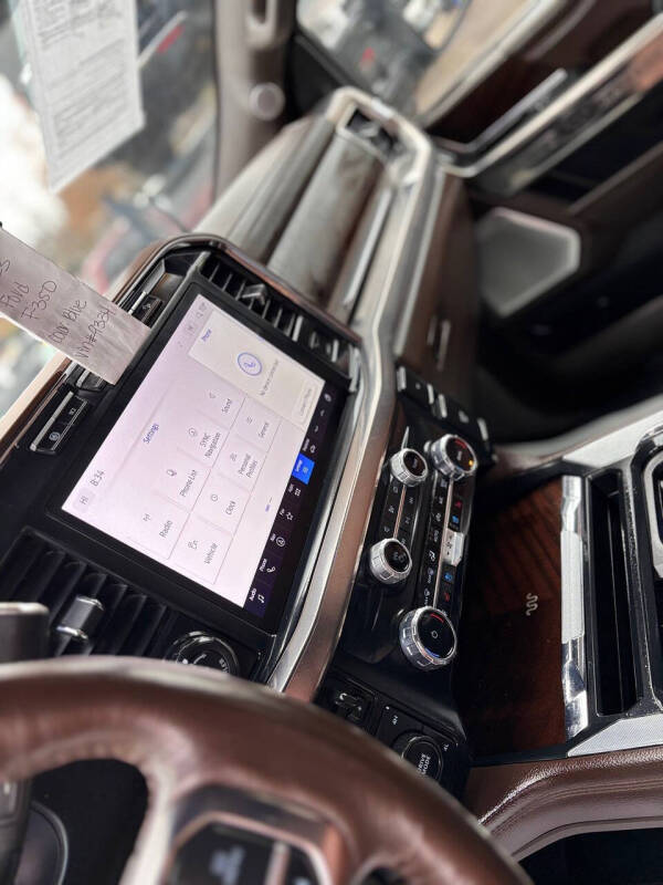 2023 Ford F-350 Super Duty King Ranch