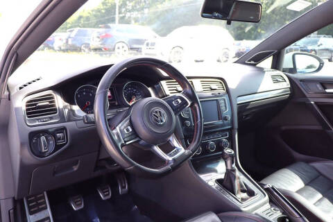 2016 Volkswagen Golf GTI SE