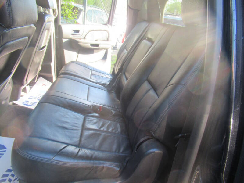 2013 Chevrolet Suburban LS