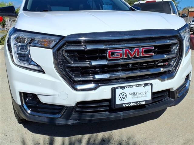 2023 GMC Terrain AT4