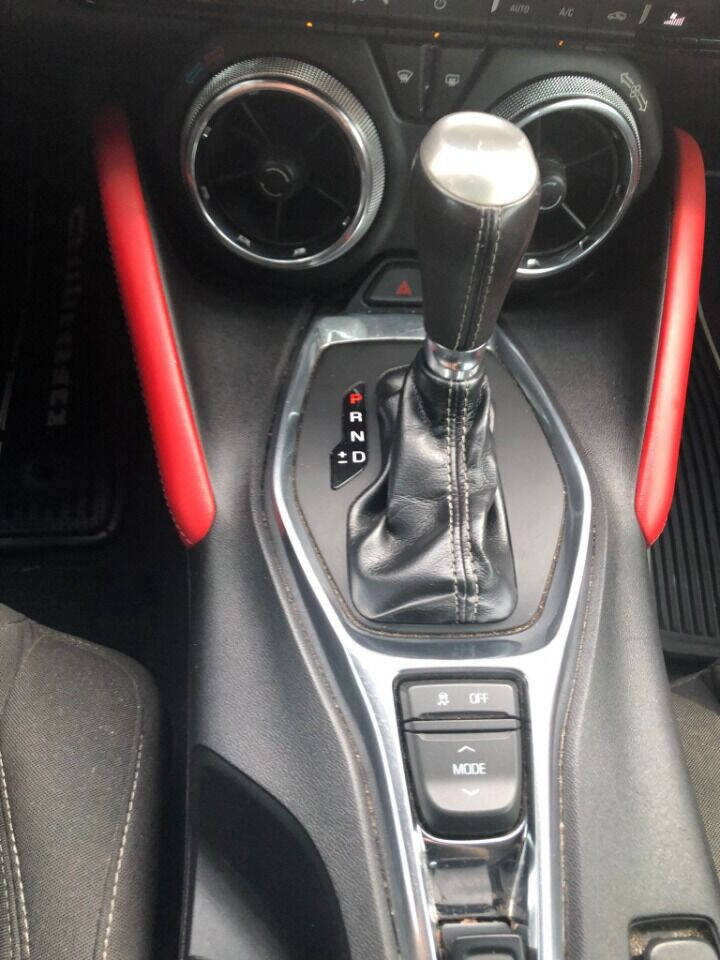 2018 CHEVROLET Camaro Coupe - $17,500