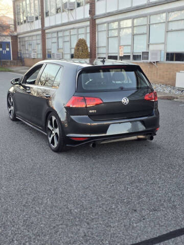 2016 Volkswagen Golf GTI SE