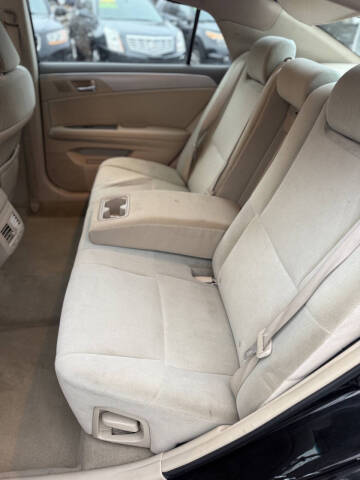 2010 Toyota Avalon XL