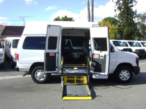 2013 Ford E-Series E-350 SD