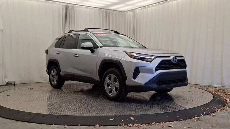 2022 Toyota RAV4 Hybrid XLE