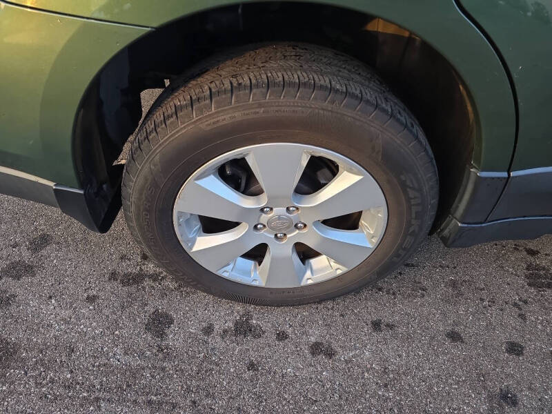 2010 Subaru Outback 2.5i Premium