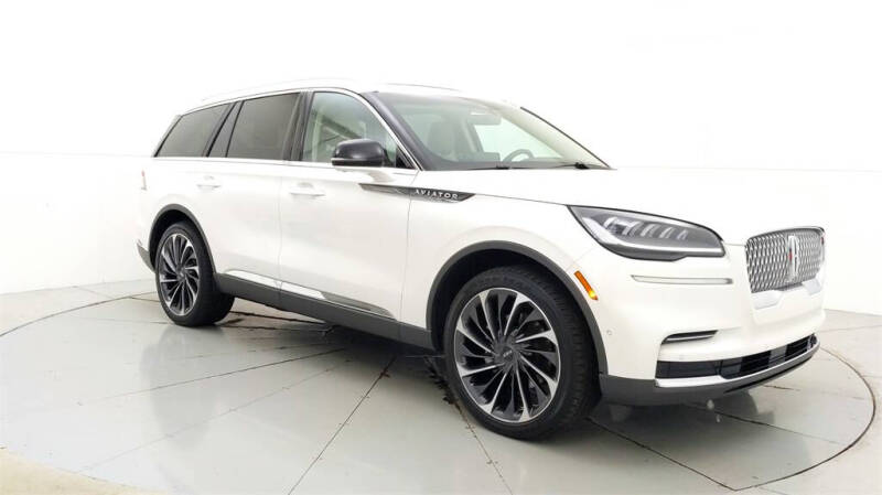 Used 2022 Lincoln Aviator Reserve with VIN 5LM5J7XC9NGL14507 for sale in North Olmsted, OH