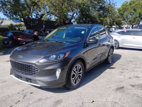 2020 Ford Escape SEL