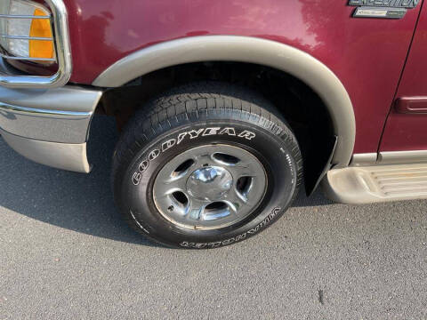 2001 Ford Expedition Eddie Bauer