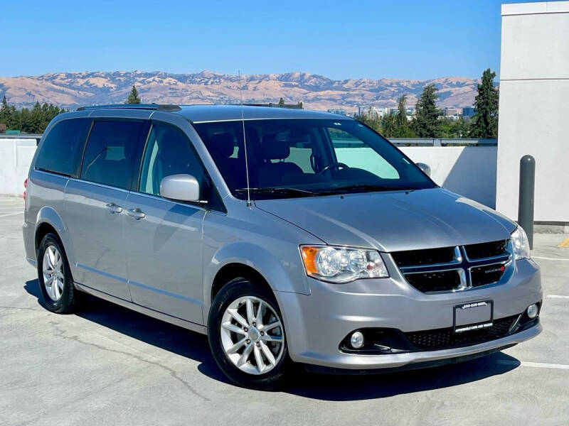 2019 Dodge Grand Caravan SXT photo 4