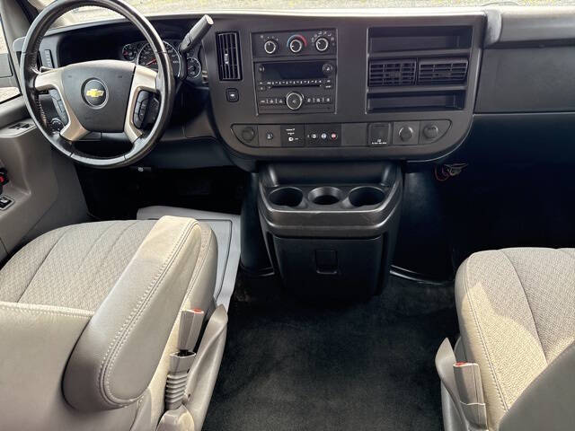 2017 Chevrolet Express LS 2500