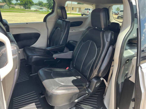 2019 Chrysler Pacifica Touring Plus