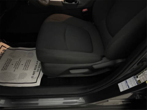 2020 Toyota RAV4 Hybrid LE