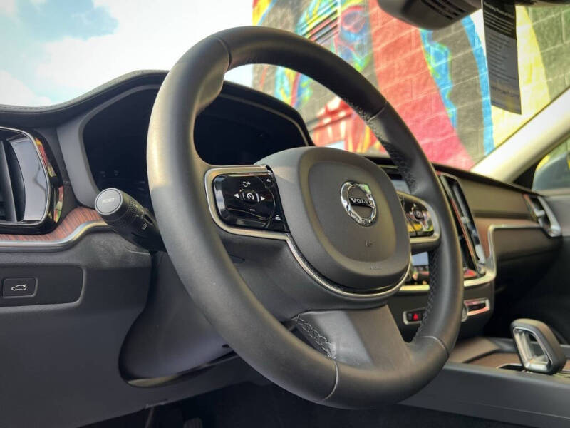 2023 Volvo S60 B5 Ultimate Bright Theme