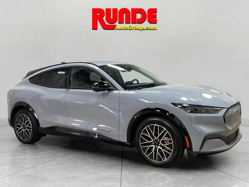 2024 Ford Mustang Mach-E Premium