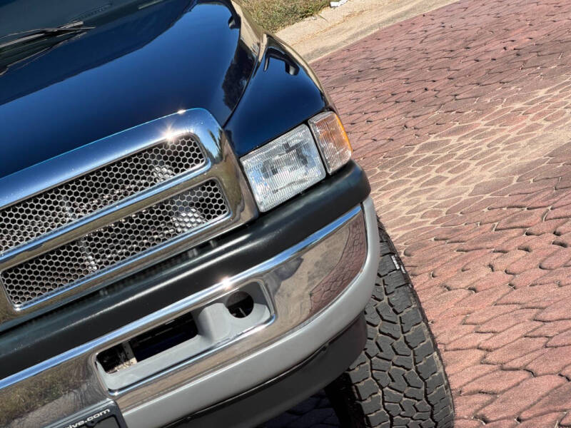 2002 Dodge Ram 2500 SLT Plus