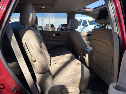 2015 Nissan Pathfinder Platinum