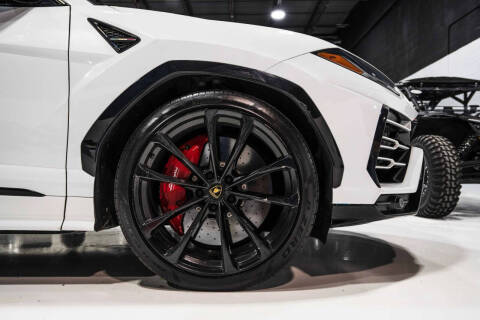 2022 Lamborghini Urus