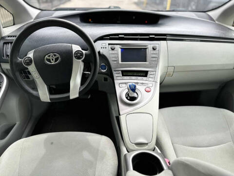 2013 Toyota Prius Four