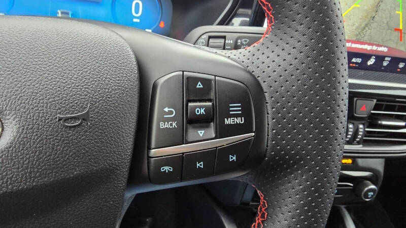 2024 Ford Escape Hybrid ST-Line Select